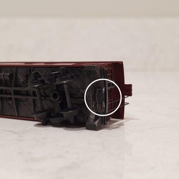 Kadee N Scale 50020 Pennsylvania Wood Sheathed Caboose 981679 - Picture 8 of 17